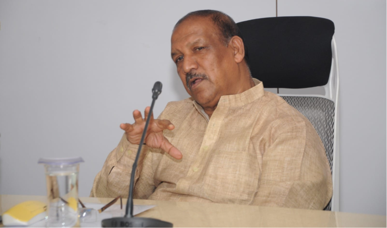 वर्षभर साजरा करणार नंदुरबारचा रौप्य महोत्सव : पालकमंत्री डॉ. विजयकुमार गावित