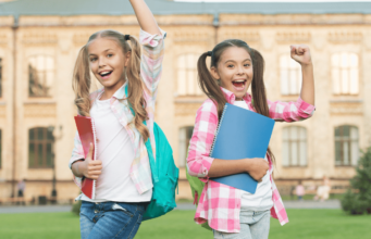 अतिवृष्टीमुळे व पूरस्थितीमुळे या जिल्ह्यांतील शाळांना २० जुलैला सुटी