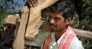 शेतकऱ्यांच्या अडचणी सोडवण्यासाठी हा आहे व्हाट्सॲप क्रमांक ! Whatsapp Number to solve farmers problems