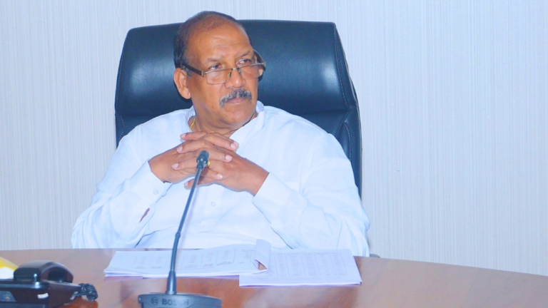 टंचाईची परिस्थिती निर्माण झाल्यास पेयजलास सर्वोच्च प्राधान्य : डॉ. विजयकुमार गावित