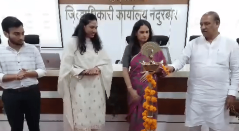 महसूल सप्ताह चा पालकमंत्री डॉ. विजयकुमार गावित यांच्या हस्ते शुभारंभ