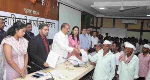 शबरी घरकुल योजनेत राज्यात 1,60,000 घरांचे वितरण करणार -डॉ. विजयकुमार गावित Shabari Gharkul Yojana