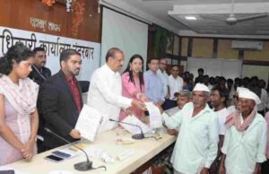 शबरी घरकुल योजनेत राज्यात 1,60,000 घरांचे वितरण करणार -डॉ. विजयकुमार गावित Shabari Gharkul Yojana