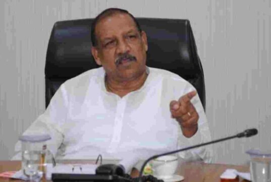 पहिली आणि दुसरीच्या वर्गातील विद्यार्थ्यांना आदिवासी बोलीभाषेत शिक्षण – डॉ. विजयकुमार गावित Dr Vijaykumar Gavit