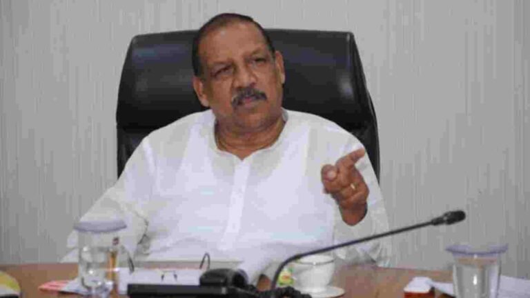 पहिली आणि दुसरीच्या वर्गातील विद्यार्थ्यांना आदिवासी बोलीभाषेत शिक्षण – डॉ. विजयकुमार गावित