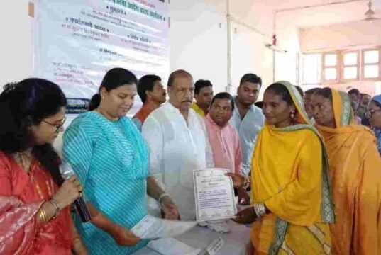 शबरी घरकुल योजना अंतर्गत नवापूर तालुक्यात १३१४ घरकुल आदेशांचे वाटप Shabari Gharkul Yojana