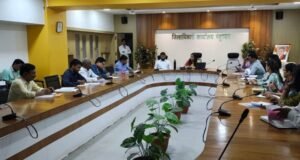 ट्रान्सजेंडर समुदायासाठी नंदुरबार जिल्हाधिकारी कार्यालयात विशेष बैठक!