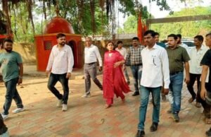 तळोदा येथे वनपट्टे धारकांची सुनावणी व “Feeding India” उपक्रमांची पाहणी