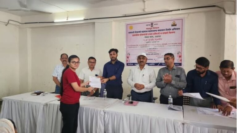 छत्रपती शिवाजी महाराज महाराजस्व समाधान शिबीर शहादा मंडळात उत्साही प्रतिसादात संपन्न!