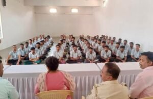 “हातांना नवी दिशा, जीवनाला नवी आशा !”