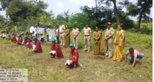 ‘१० कोटी वृक्ष लागवड अभियान’ अंतर्गत जय किसान विद्यालयात हरित उपक्रम – विद्यार्थी व शिक्षकांचा उत्स्फूर्त सहभाग