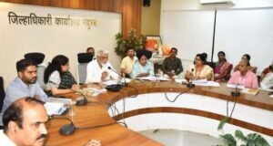 शाळांमध्ये दर्जेदार शिक्षण देण्यासाठी सर्वांनी एकत्र येऊन प्रयत्न करावेत