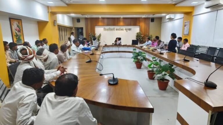 नंदुरबार: सरदार सरोवर प्रकल्प बाधितांच्या प्रश्नांवर जिल्हाधिकारी डॉ. मित्ताली सेठी यांच्या अध्यक्षतेखाली बैठक