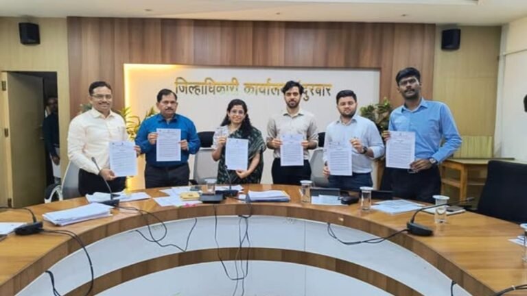 ग्रामीण भागात प्रशासनाचा थेट संवाद : नंदुरबार जिल्ह्यात “ग्रामसंवाद अभियान” सुरू