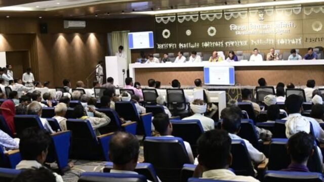 Strong percentage of forest rights for tribal empowerment – forest belts distributed to 92 beneficiaries in Nandurbar district