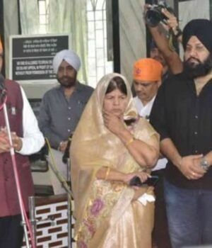 गोरेगाव येथील गुरुद्वारामध्ये शहीद वीरबालदिवस निमित्त आयोजित विशेष कार्यक्रमात मुख्यमंत्री देवेंद्र फडणवीस