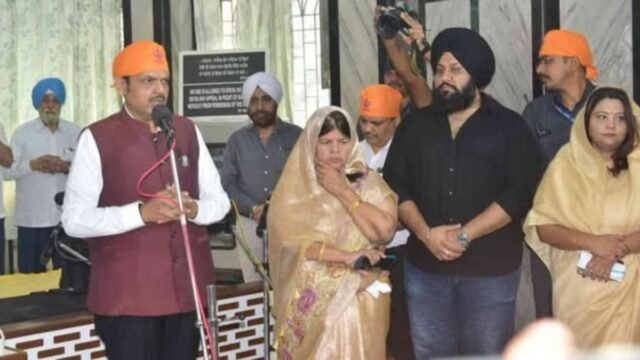 Chief Minister Devendra Fadnavis at a special program organized at a Gurudwara in Goregaon on the occasion of #VeerBalDiwas