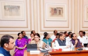 सौर ग्राम’मुळे राज्यभरात शेतकऱ्यांना दिवसा वीज उपलब्ध होणार असून भविष्यात या हरित ऊर्जेच्या माध्यमातून महाराष्ट्रातील शेतकरी दुसरी हरित क्रांती घडवतील