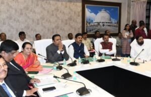 विधानसभा अध्यक्ष ॲड. राहुल नार्वेकर यांच्या अध्यक्षतेखाली मुंबईतील मनोरा आमदार निवास प्रस्तावित पुनर्विकास प्रकल्पाचा आढावा घेण्यात आला.