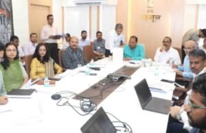 इतर मागासवर्ग विद्यार्थ्यांच्या वसतिगृहांसाठी जागा घ्या- मंत्री चंद्रशेखर बावनकुळे