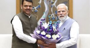 पंतप्रधान नरेंद्र मोदी यांची नवी दिल्ली येथे मुख्यमंत्री देवेंद्र फडणवीस यांनी भेट घेतली आणि त्यांना महाराष्ट्रातील पाऊस, पूरस्थिती आणि त्यातून शेतकर्यांच्या झालेल्या नुकसानीची माहिती दिली.