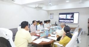 राज्यातील सर्व शासकीय रुग्णालयांमध्ये रुग्णांना उत्तम दर्जाचा पौष्टिक आहार पुरवला गेला पाहिजे.