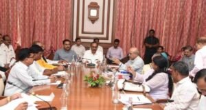 राष्ट्रीय ओबीसी महासंघाच्या विविध मागण्यांसंदर्भात इतर मागास बहुजन कल्याण मंत्री अतुल सावे यांच्या अध्यक्षतेखाली सह्याद्री अतिथीगृह येथे बैठक पार पडली.