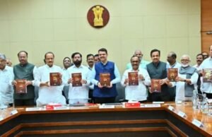 क्रांतीसुर्य महात्मा फुले आणि ज्ञानज्योती सावित्रीबाई फुले यांच्या विचारांचा वारसा त्यांच्या एकत्रित साहित्याच्या माध्यमातून नव्या पिढीपर्यंत जाईल.