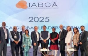 महाराष्ट्र हे देशातील एक उद्योगस्नेही राज्य असून उद्योग आणि गुंतवणुकीसाठी सर्वोत्तम आहे. ‘इज ऑफ डुईंग बिझनेस’ अंतर्गत राज्यात गुंतवणूक आणि उद्योगांसाठी पोषक वातावरण असल्याचे प्रतिपादन मुख्यमंत्री देवेंद्र फडणवीस यांनी केले.