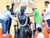 राज्यपाल सी. पी. राधाकृष्णन यांनी छत्रपती शिवाजी महाराज उद्यान येथील छत्रपती शिवाजी महाराजांच्या अश्वारूढ पुतळ्याला पुष्पांजली अर्पण करून अभिवादन केले.