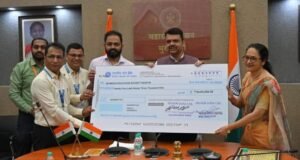 चिंचभुवन येथील पर्यायाची गावठाणातील सेक्टर क्रमांक ३४, ३५ व ३६ मध्ये तयार करण्यात आलेल्या नागरी सुविधा आज मुख्यमंत्री देवेंद्र फडणवीस यांच्या हस्ते नागपूर महानगरपालिकेस हस्तांतरीत करण्यात आल्या.