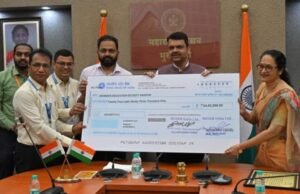 चिंचभुवन येथील पर्यायाची गावठाणातील सेक्टर क्रमांक ३४, ३५ व ३६ मध्ये तयार करण्यात आलेल्या नागरी सुविधा आज मुख्यमंत्री देवेंद्र फडणवीस यांच्या हस्ते नागपूर महानगरपालिकेस हस्तांतरीत करण्यात आल्या.