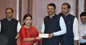 वाढदिवसाच्या शुभेच्छांसाठी फलक, बॅनर, पुष्पगुच्छ यावर खर्च न करता त्याऐवजी मुख्यमंत्री सहायता निधी साठी मदत करावी असे आवाहन