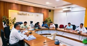नगरपरिषद विभागाच्या कामकाजाचा आढावा — जिल्हाधिकारी डॉ. मित्ताली सेठी यांच्या अध्यक्षतेखाली बैठक संपन्न