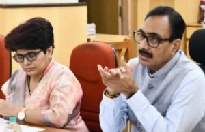 अतिवृष्टी व पुरामुळे झालेल्या नुकसानीचे पंचनामे गतीने पूर्ण करा – विभागीय आयुक्त जितेंद्र पापळकर