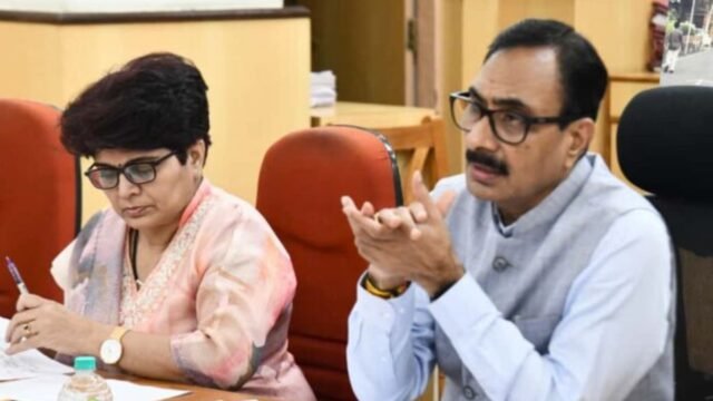 Complete the Panchnama of the damage caused by heavy rains and floods at the earliest – Divisional Commissioner Jitendra Papalkar