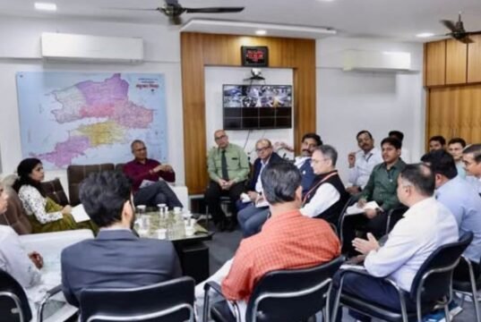 आकांक्षित नंदुरबार जिल्ह्यात प्रधानमंत्री उज्ज्वला योजनेचा आढावा ; महिलांसाठी अधिक सुलभ गॅस सेवा !