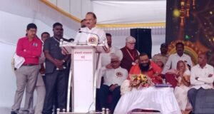 लोकशाहीर पद्मश्री कृष्णराव साबळे यांच्या स्मारकासाठी निधी देणार