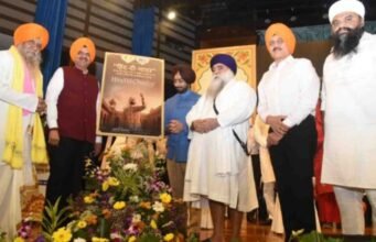 गुरु तेग बहादुर यांचे हौतात्म्य भारताच्या धार्मिक आणि सांस्कृतिक परंपरेच्या रक्षणासाठी – मुख्यमंत्री देवेंद्र फडणवीस