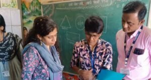 राष्ट्रीय बाल स्वास्थ्य कार्यक्रमांतर्गत जिल्हाधिकारींची धडगाव भेट- बालकाच्या उपचारासाठी तत्काळ निर्देश