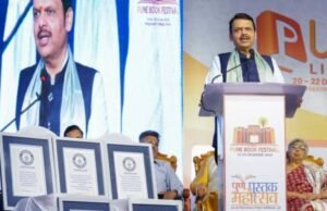 मुख्यमंत्री देवेंद्र फडणवीस यांच्या हस्ते फर्ग्युसन महाविद्यालय येथे ‘पुणे पुस्तक महोत्सवा’चे उद्घाटन झाले