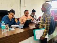 जिल्हास्तरीय वन हक्क समितीने तळोदा उपविभागीय कार्यालयात प्रत्यक्ष वन दाव्यांची सुनावणी