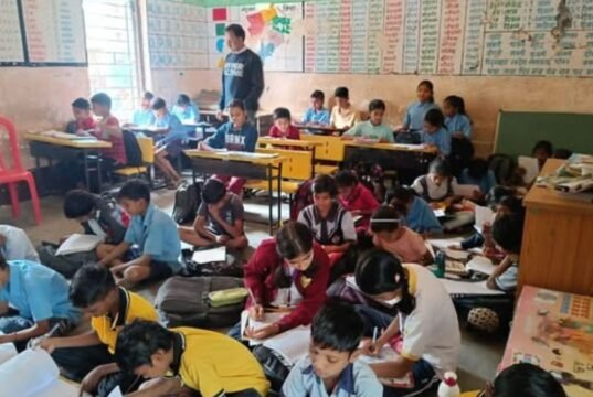 ‘शनिवार आमचा स्पर्धा परीक्षेचा’ – तळोदा तालुक्यातील अभिनव शैक्षणिक उपक्रम