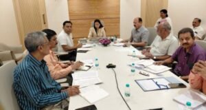 सोलापूर येथे महिला व बाल विकास भवन उभारण्याच्या प्रक्रियेस गती द्यावी – महिला व बालविकास मंत्री आदिती तटकरे