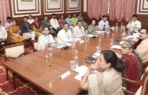 अन्न नागरी पुरवठा आणि ग्राहक संरक्षण हा विभाग सर्वसामान्य नागरिकांच्या रोजच्या जगण्याशी संबंधित असलेला विभाग आहे.