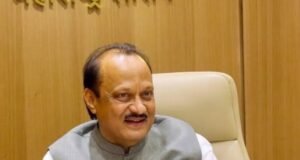 नाशिक आणि अमरावती या दोन जिल्ह्यांना प्रत्येकी एक ‘सेंटर फॉर इन्व्हेन्शन, इनोव्हेशन, इन्क्युबेशन अँड ट्रेनिंग (CIIIT)’ अर्थात ‘सी-ट्रिपल आयटी’ केंद्र मंजूर करण्यात आले आहे.