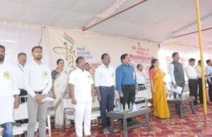 ‘वंदे मातरम’ गीताला १५० वर्षे पूर्ण – नंदुरबार व नवापूर येथे सामूहिक गायन कार्यक्रम संपन्न