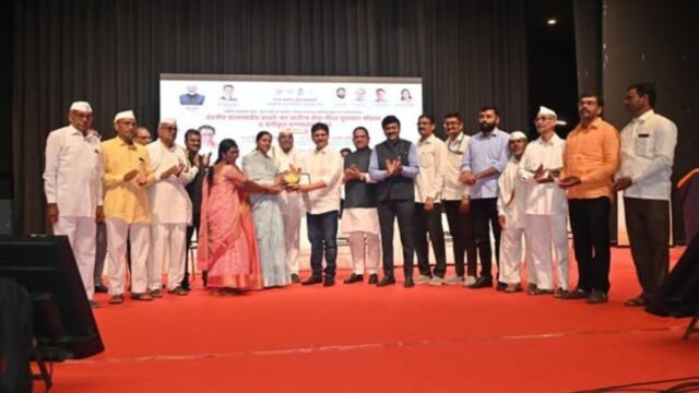 The breath was given by Public Health and Family Welfare Minister Prakash Abitkar at the Venerable Balasaheb Thackeray-Jan Arogya Seva Gaurav Award distribution ceremony.