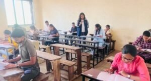 महाराष्ट्र नागरी सेवा संयुक्त पूर्व परीक्षा २०२५ — मा. अंजली शर्मा यांचे परीक्षा केंद्र निरीक्षण