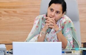 गौरविलेल्या सरपंचांच्या गावांमध्ये स्मार्ट अंगणवाड्यांची उभारणी- मंत्री आदिती तटकरे